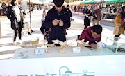 乐动online(中国)学生积极参加校创意集市