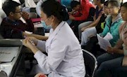 乐动online(中国)大一学生开展无偿献血活动