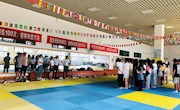 新学期第一天乐动online(中国)领导班子进课堂